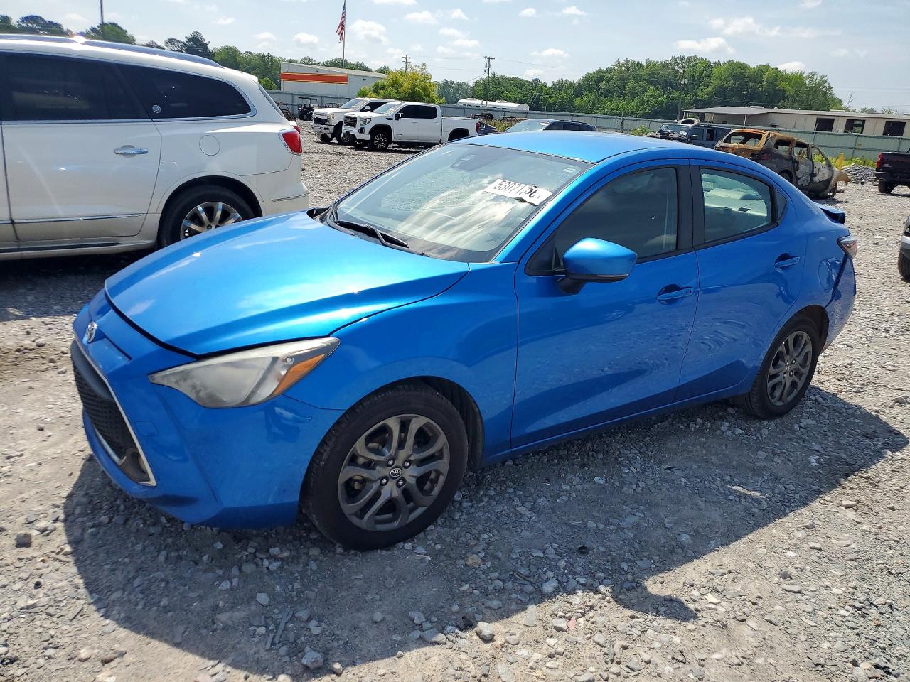 Salvage Toyota Yaris Image