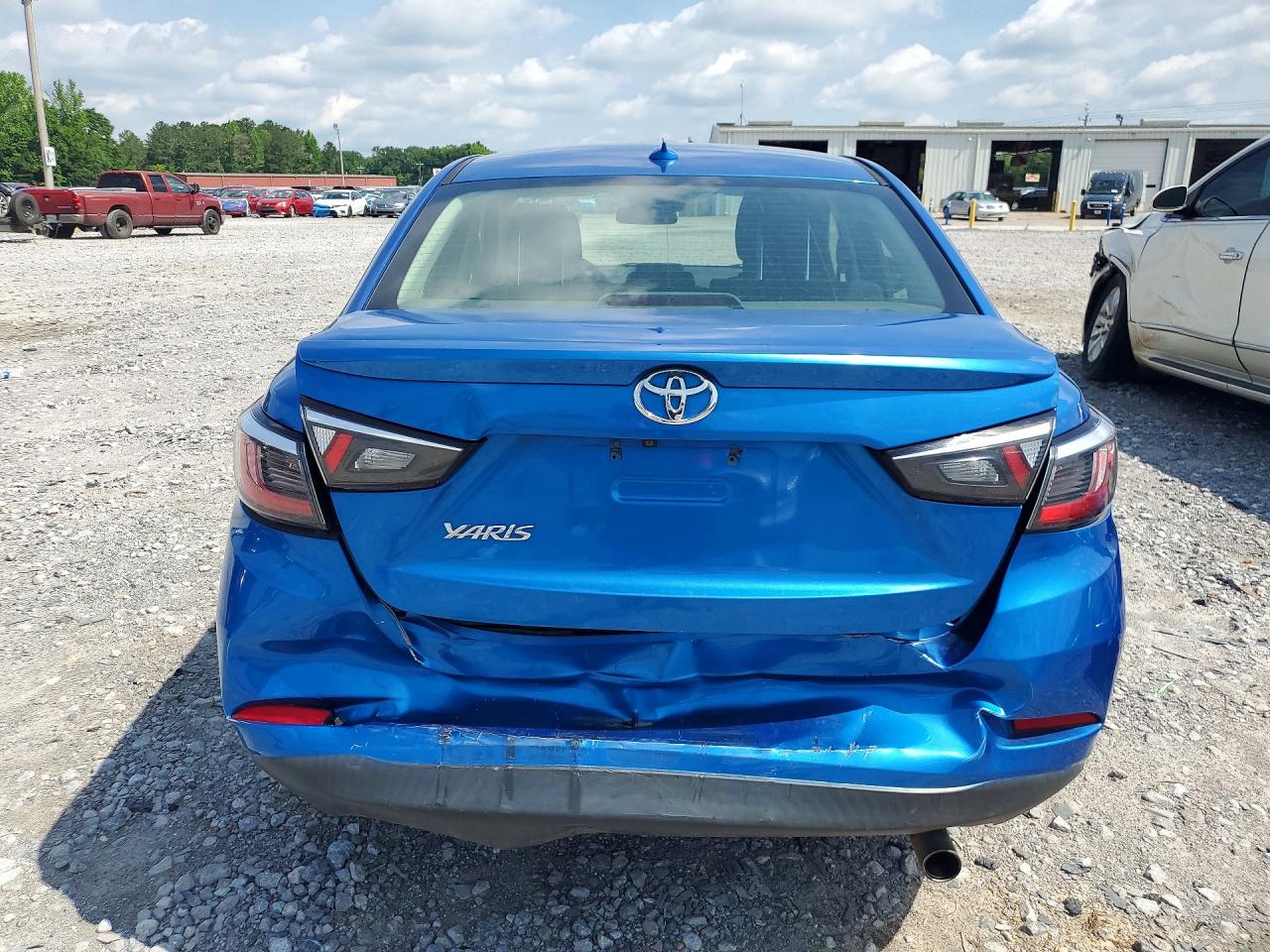 Toyota Yaris Le