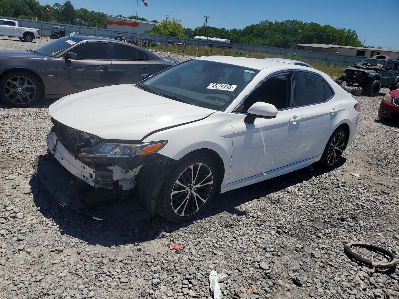 Salvage Toyota Camry Image