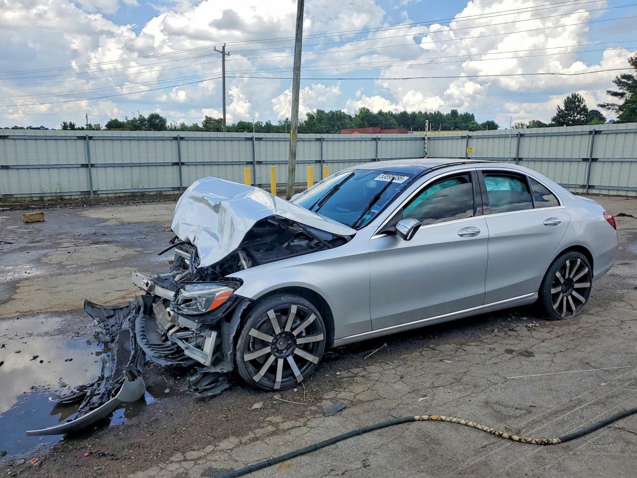 Salvage Mercedes-Benz C-Class Image