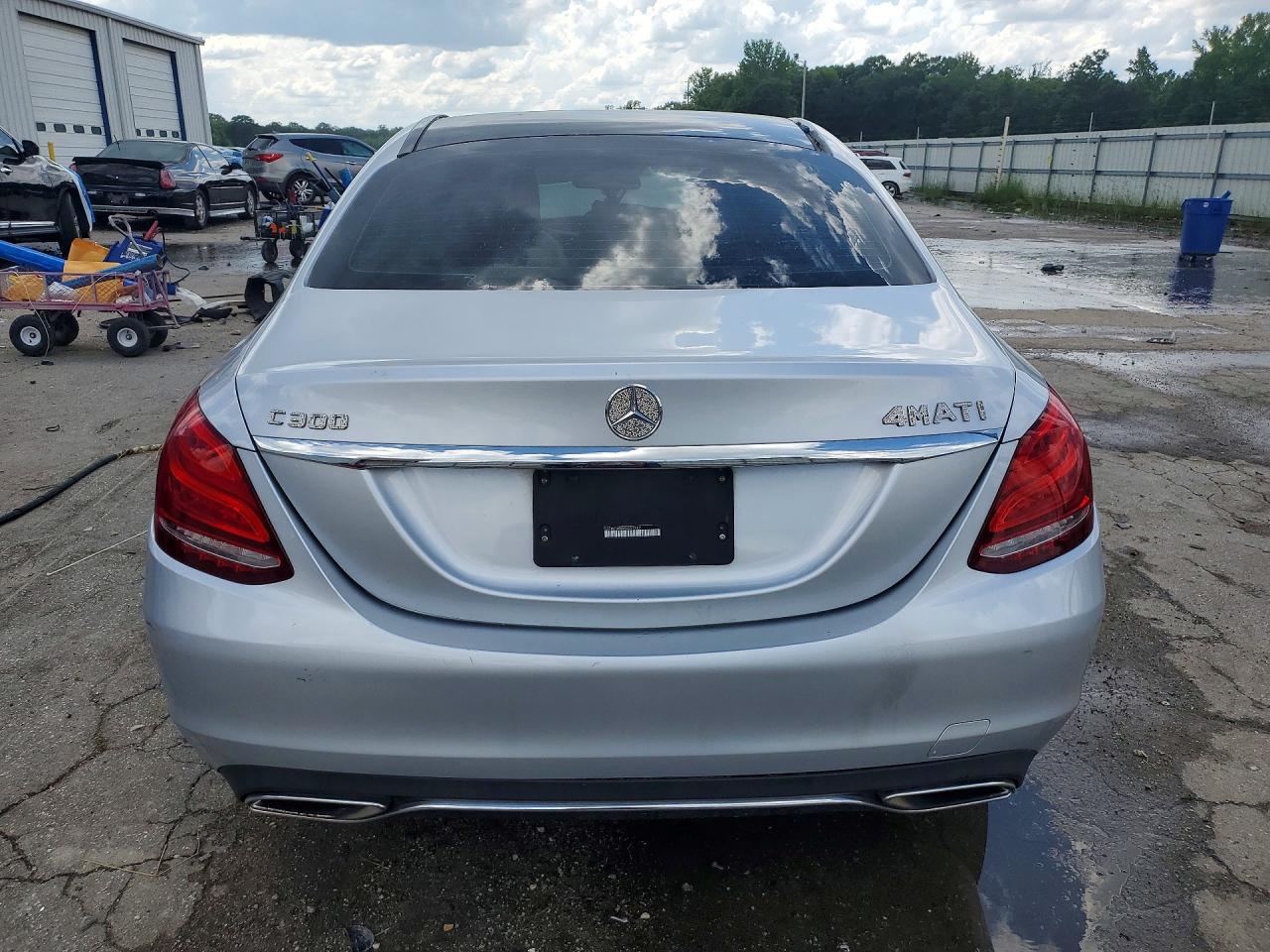 Mercedes-Benz C-Class 300 4matic