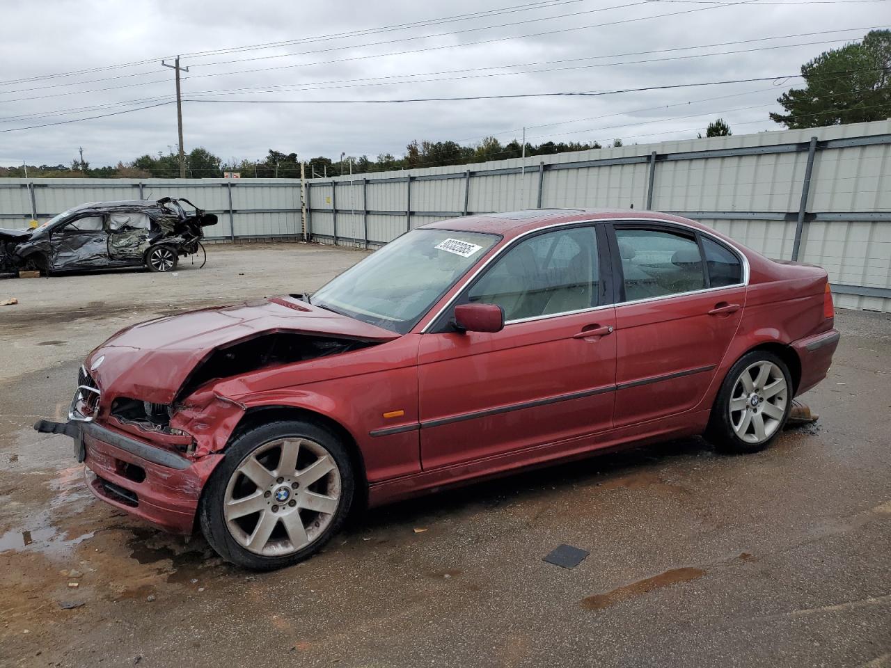 Salvage BMW 3 Series Image