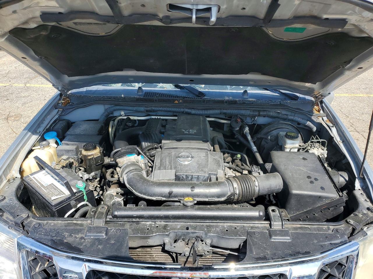 Nissan Pathfinder S