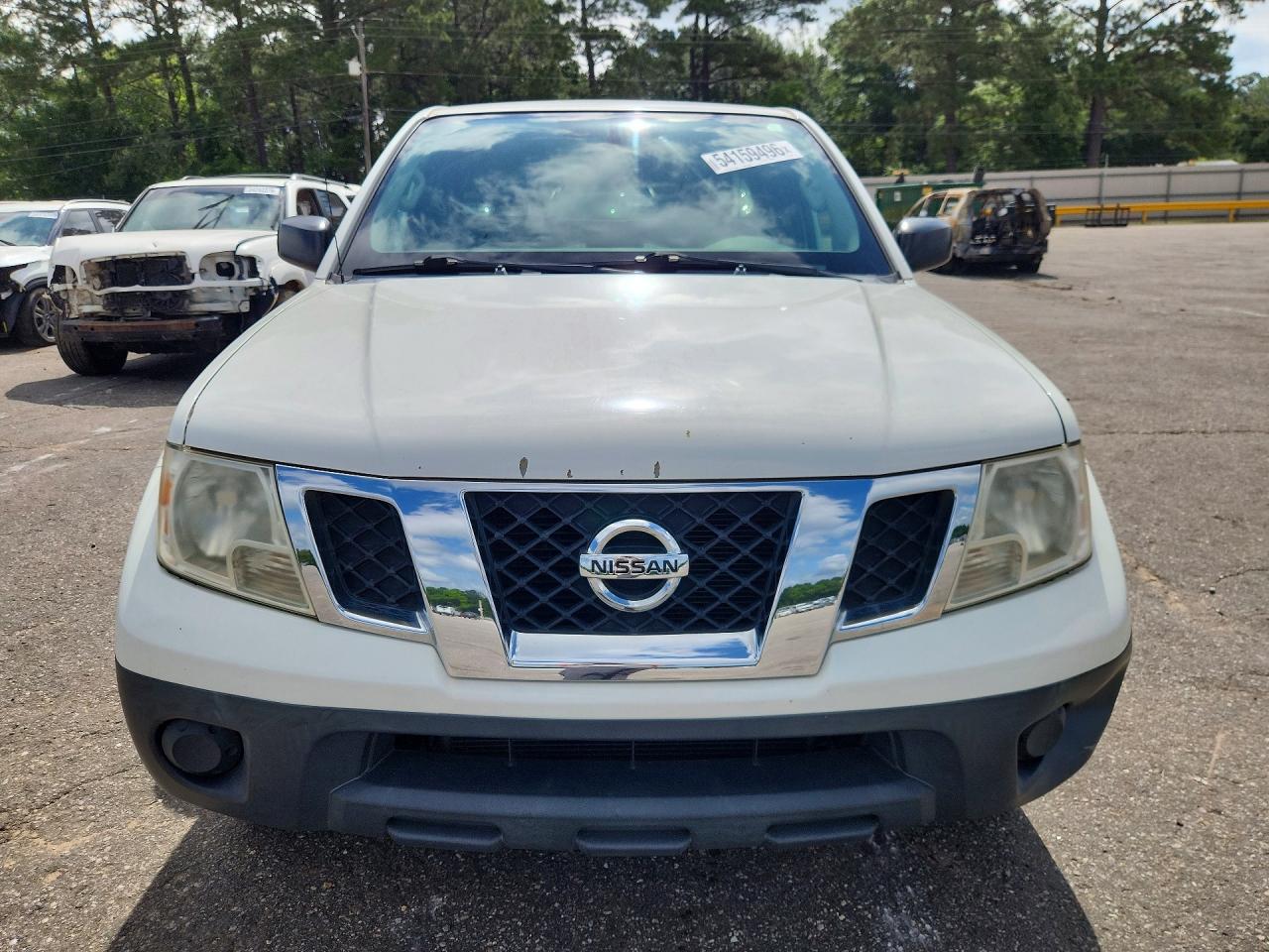 Nissan Frontier S