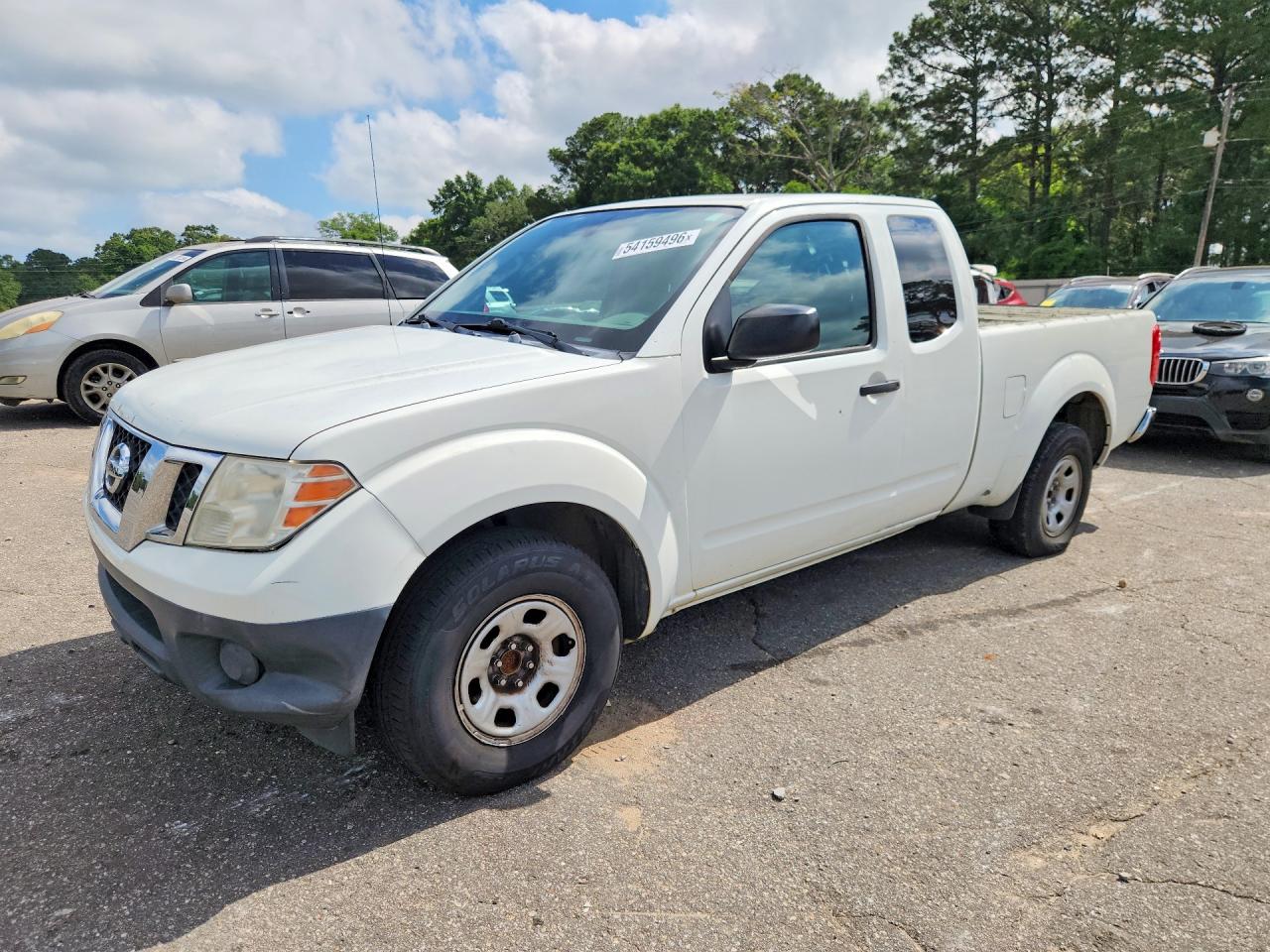 Salvage Nissan Frontier Image