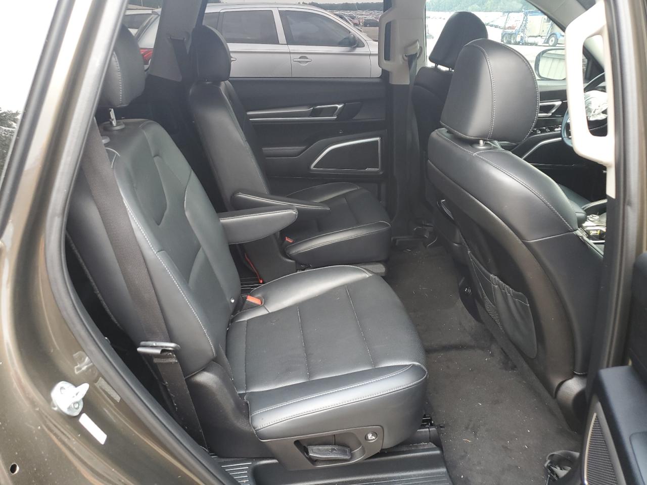 Kia Telluride S