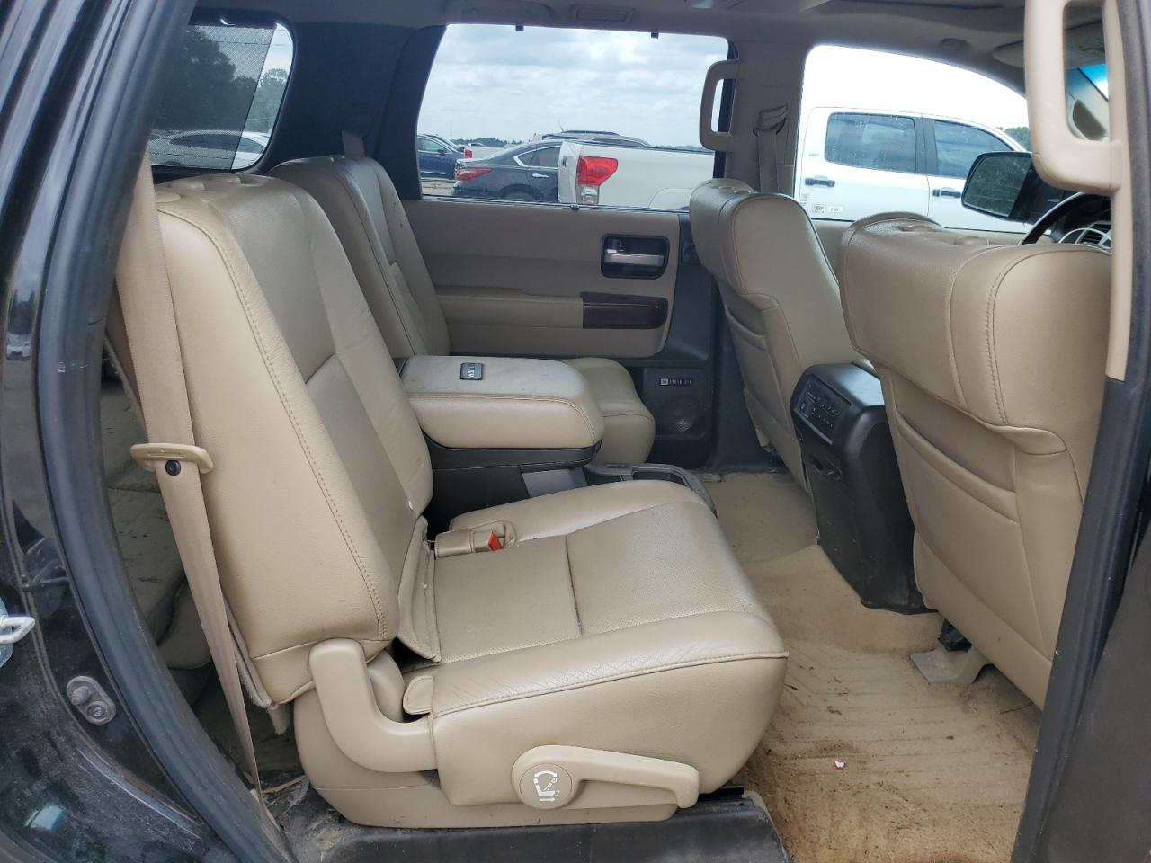Toyota Sequoia Platinum