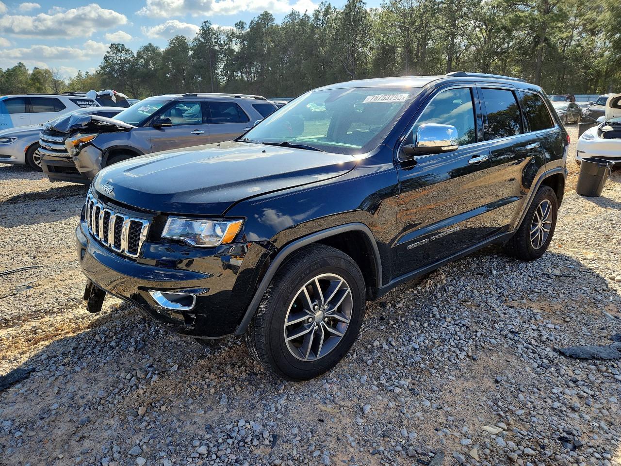 Salvage Jeep Grand Cherokee Image