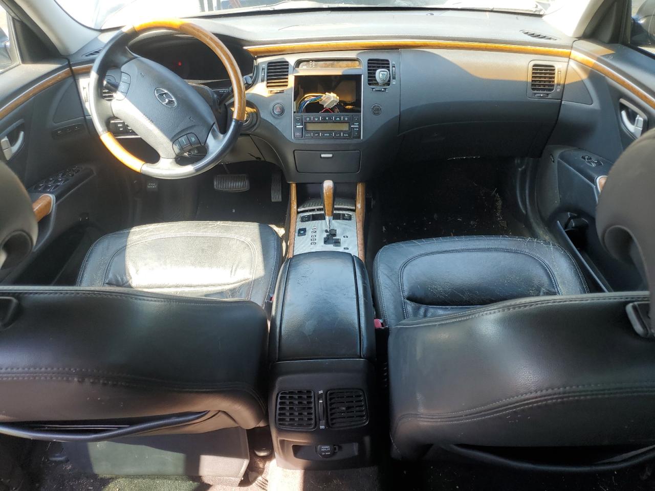 Hyundai Azera Se