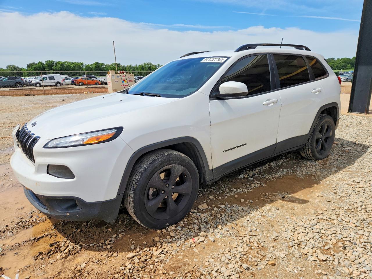Salvage Jeep Grand Cherokee Image