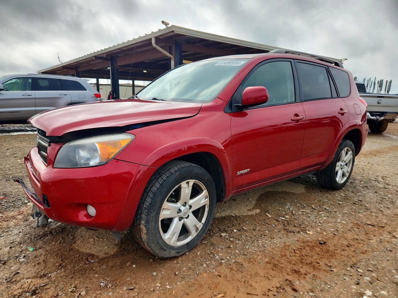 Salvage Toyota RAV4 Image