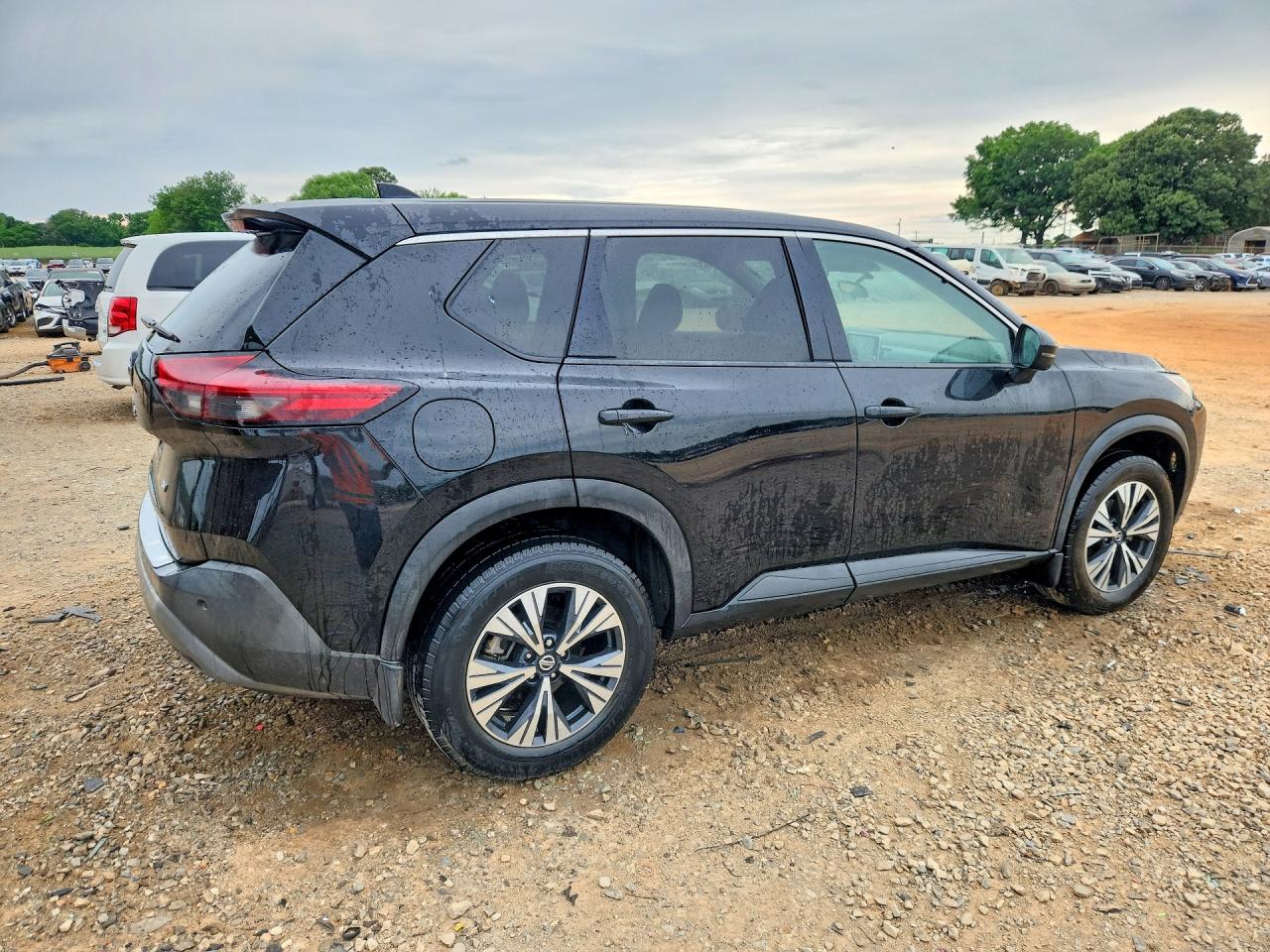 Nissan Rogue Sv