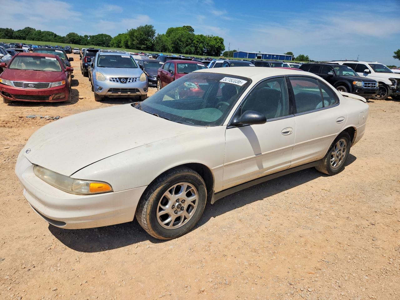 Salvage Oldsmobile Intrigue Image