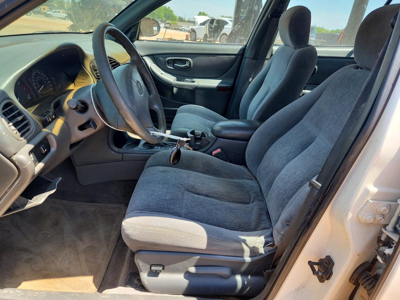 Oldsmobile Intrigue Gx