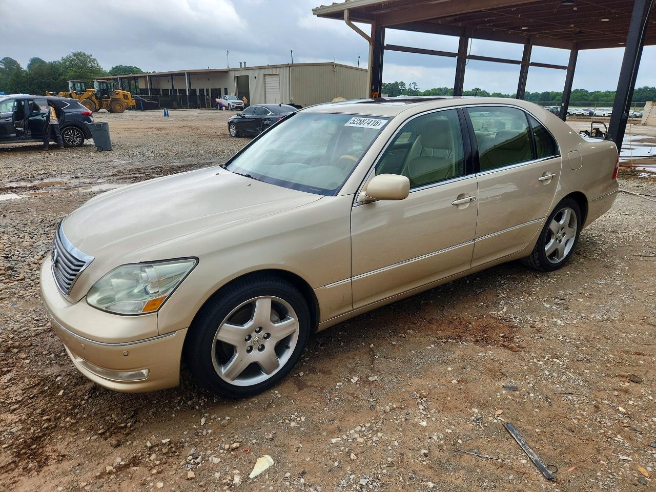 Salvage Lexus LS Image
