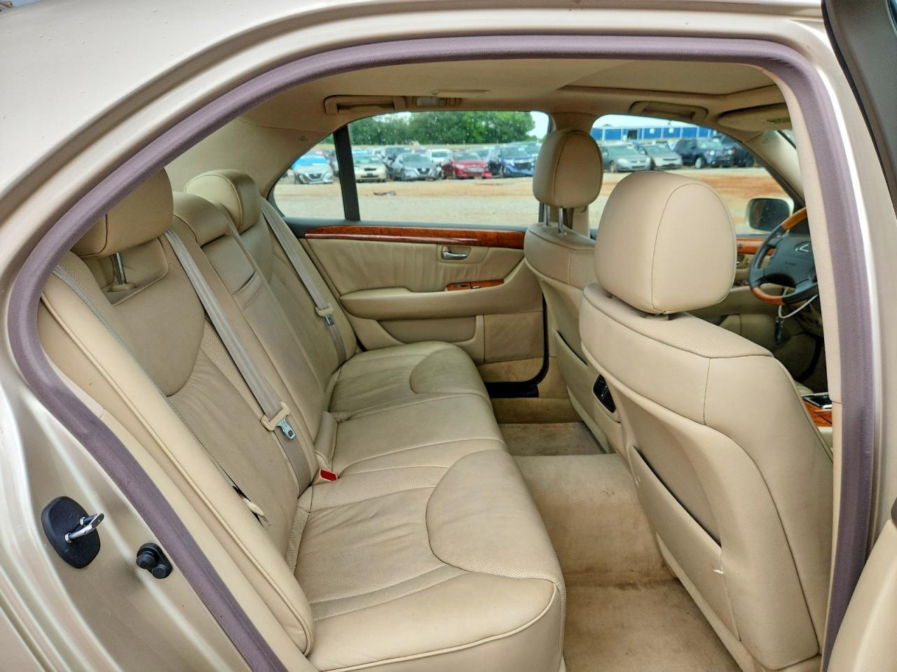 Lexus LS 430