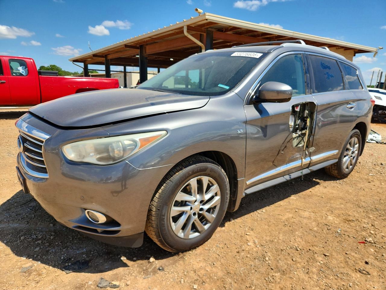 Salvage INFINITI Qx Image