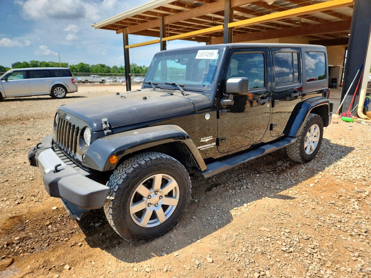 Salvage Jeep Wrangler Image