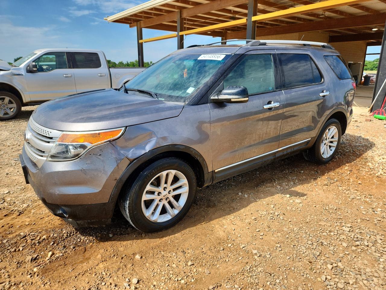 Salvage Ford Explorer Image