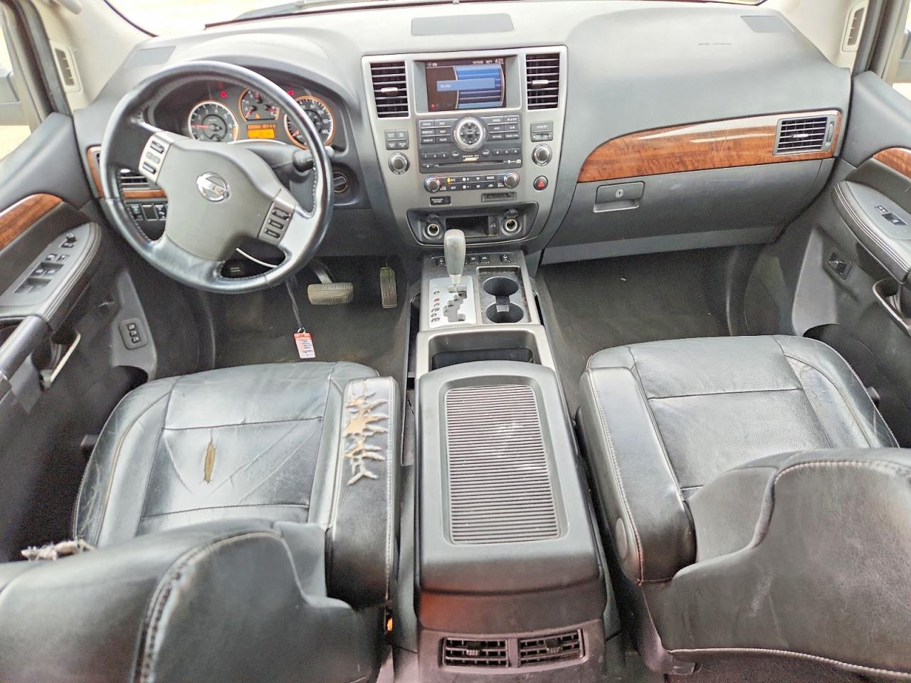 Nissan Armada Se