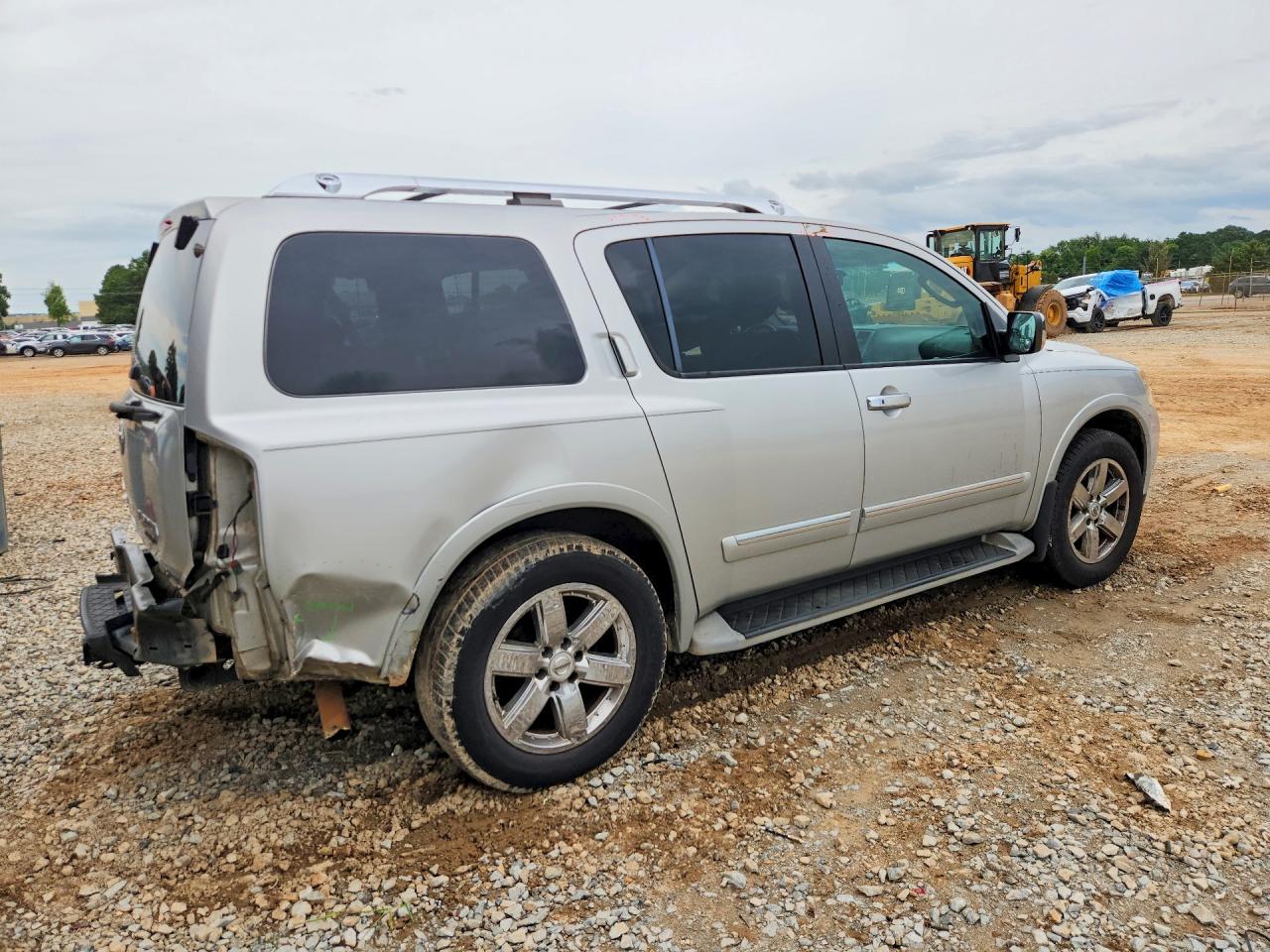 Nissan Armada Se