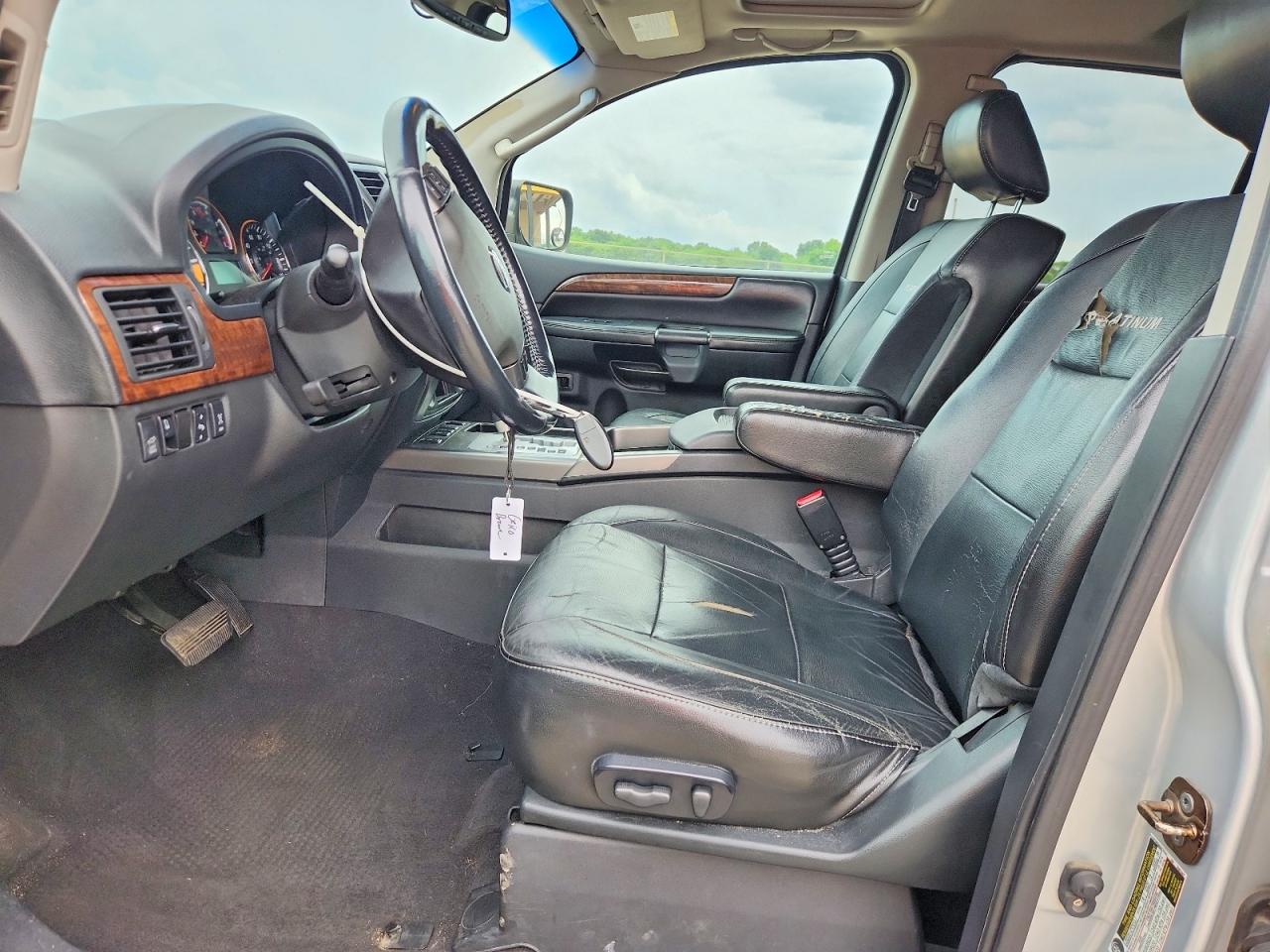 Nissan Armada Se