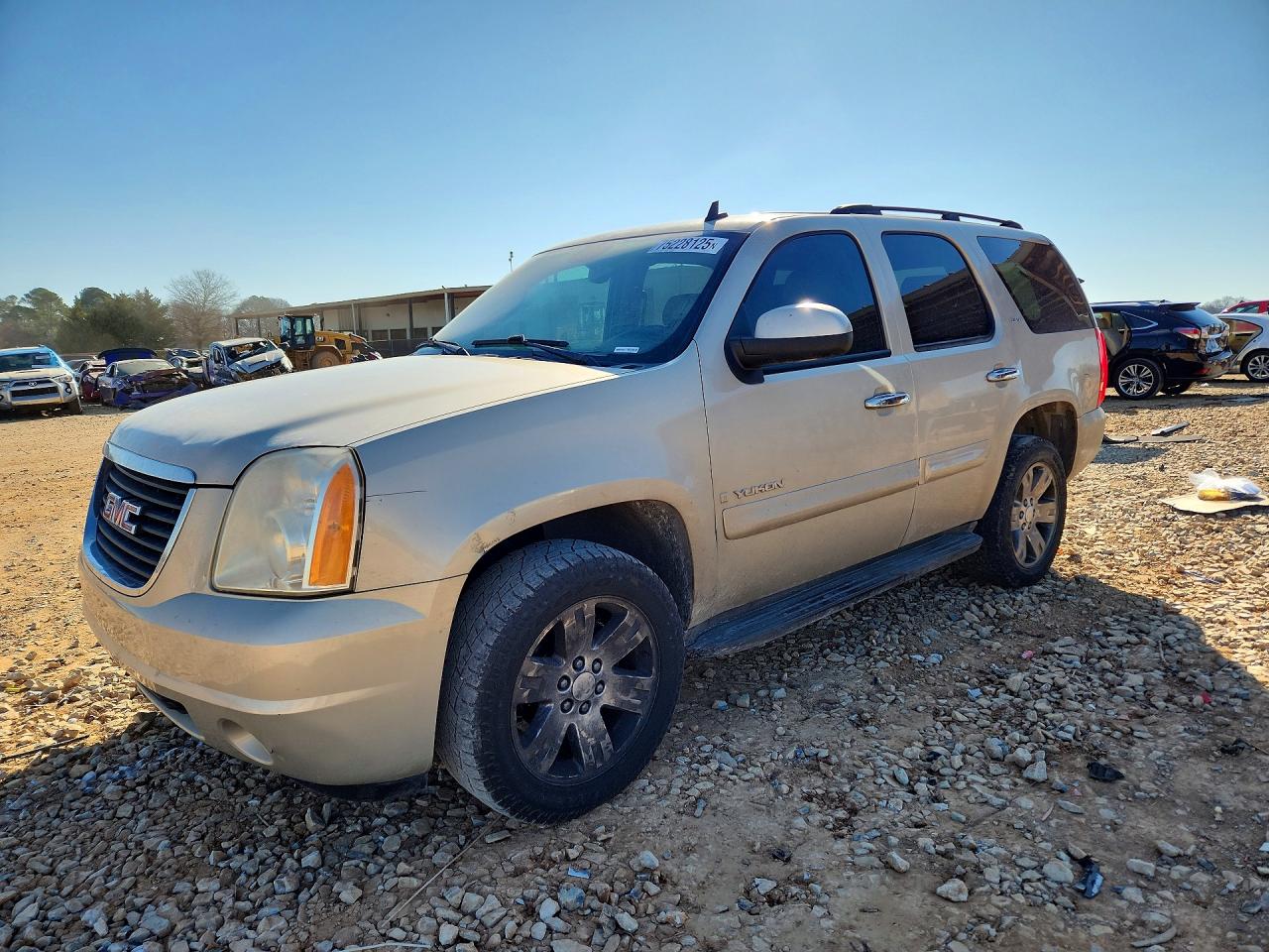 Salvage GMC Yukon Image