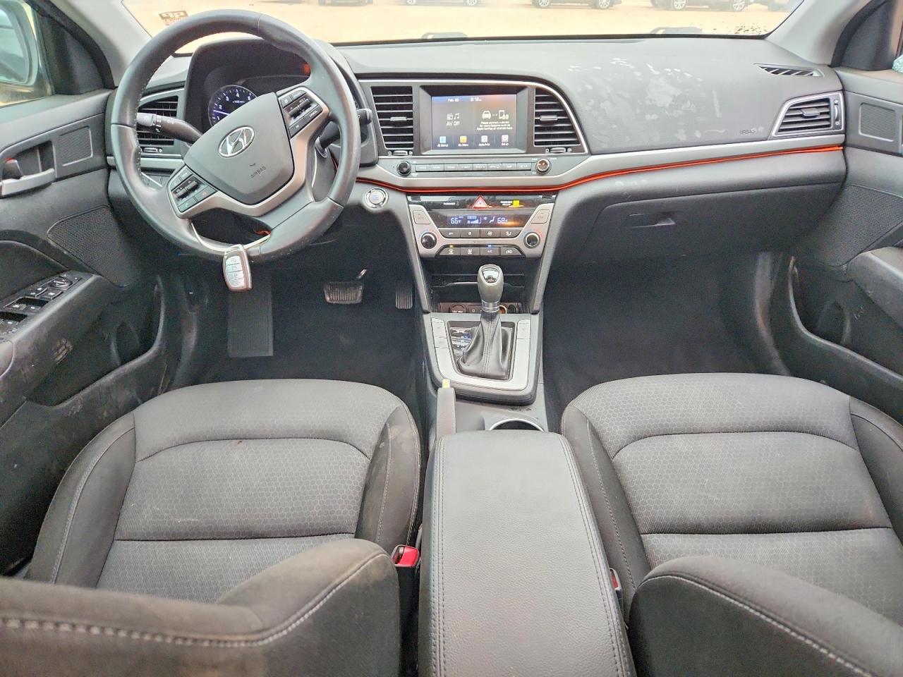 Hyundai ELANTRA Value Edition