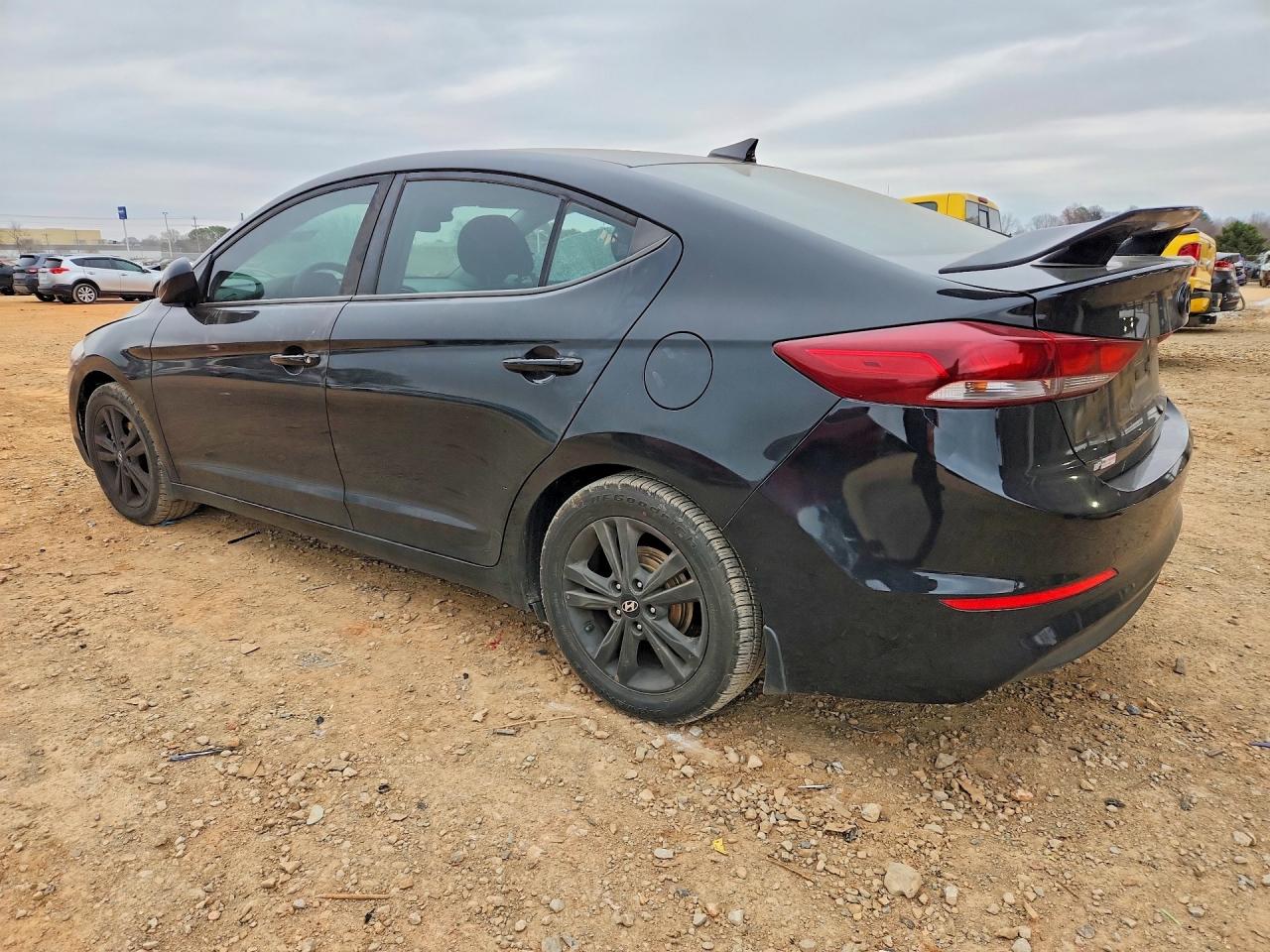 Hyundai ELANTRA Value Edition