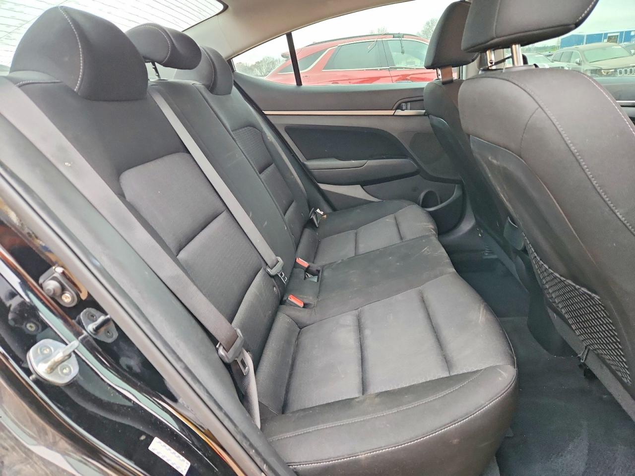 Hyundai ELANTRA Value Edition