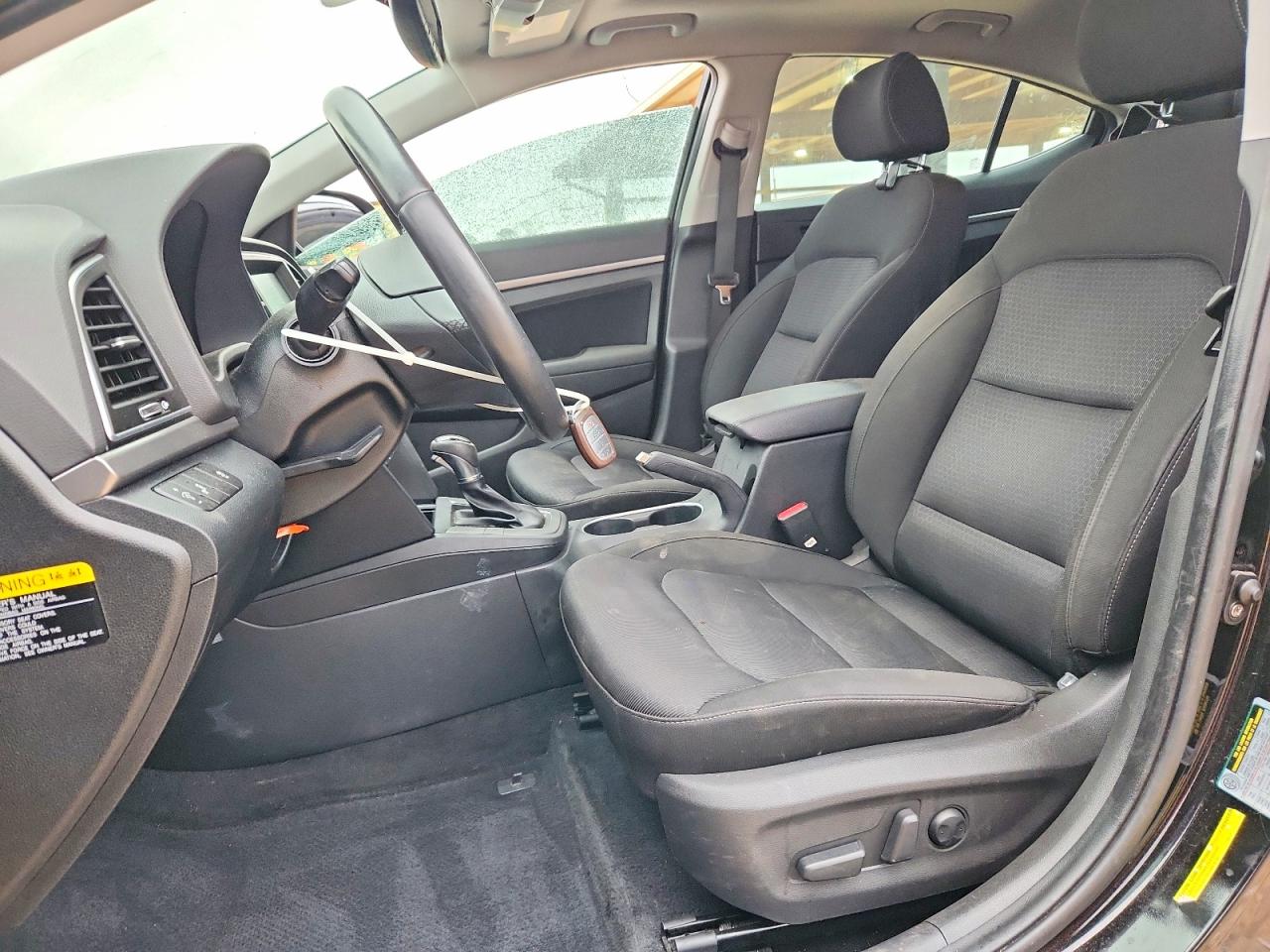 Hyundai ELANTRA Value Edition
