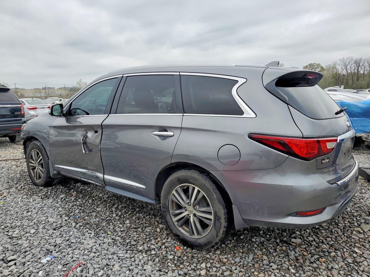 INFINITI Qx Base