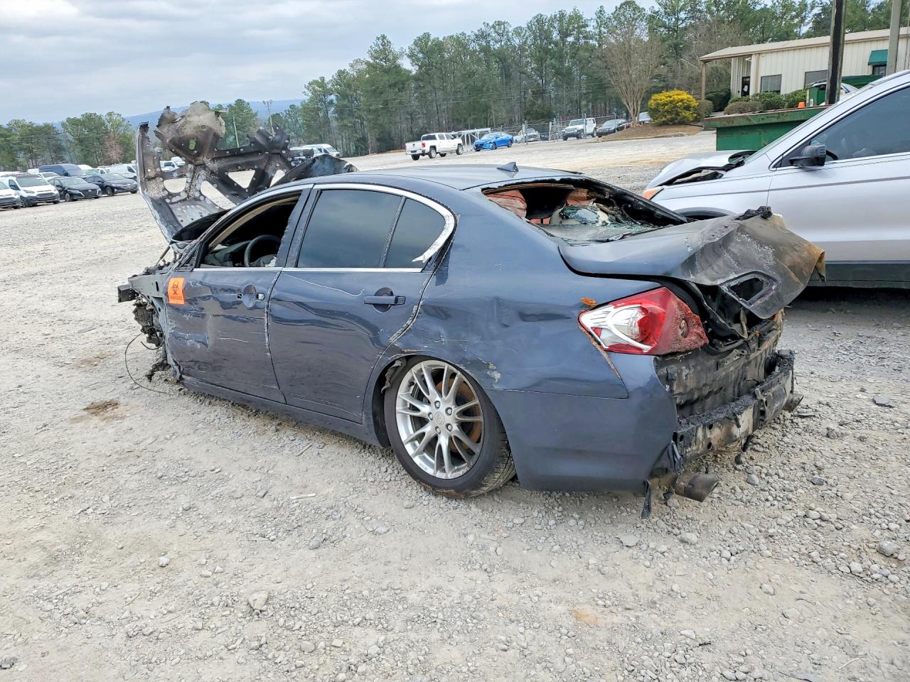 INFINITI G37