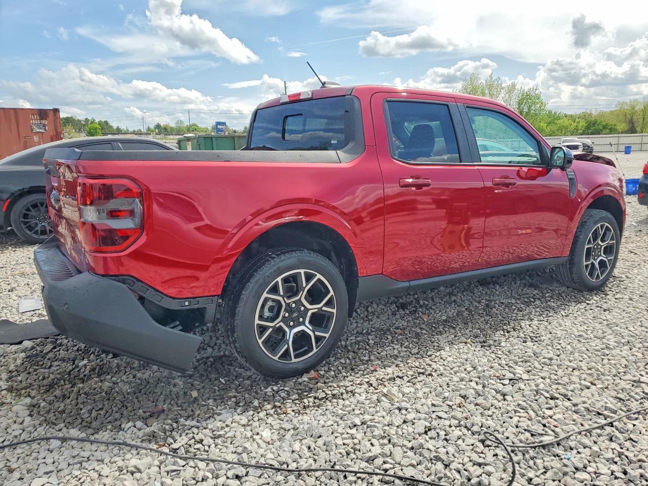Ford Maverick Lariat