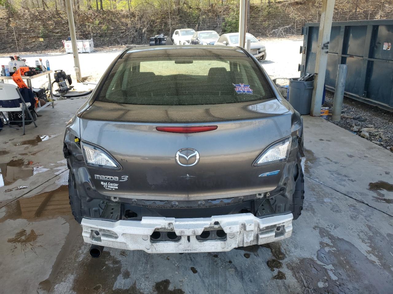 Mazda 3 I