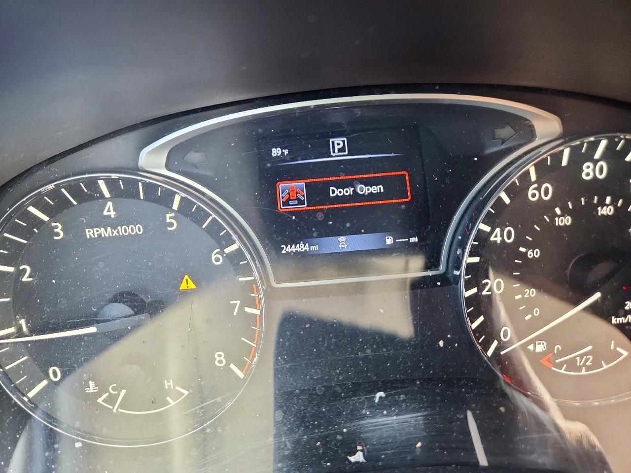 Nissan Pathfinder Sl