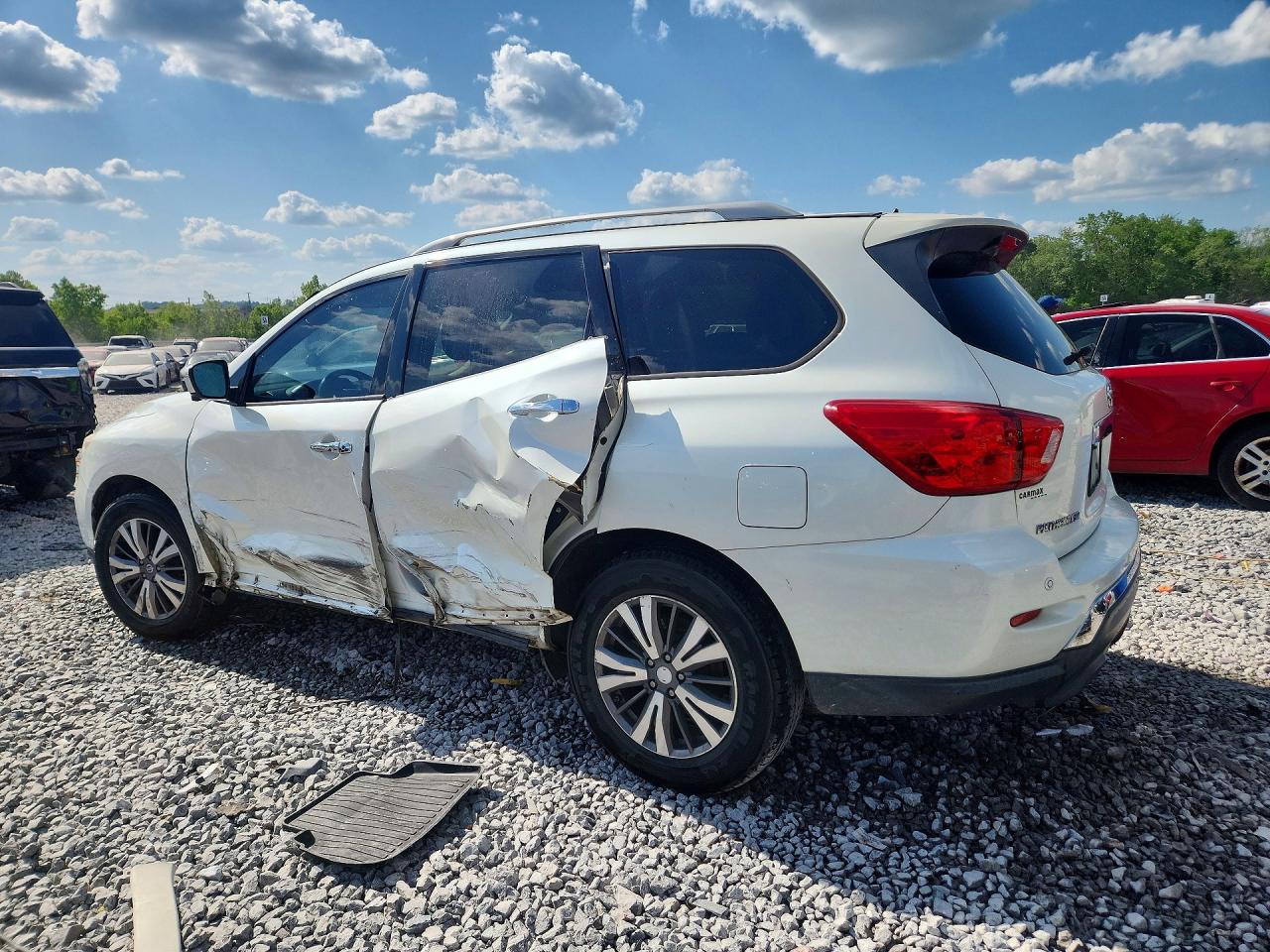 Nissan Pathfinder Sl