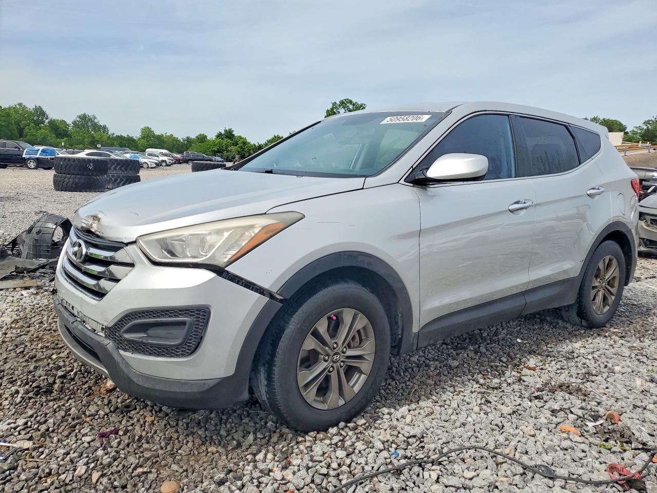 Salvage Hyundai SANTA FE Image