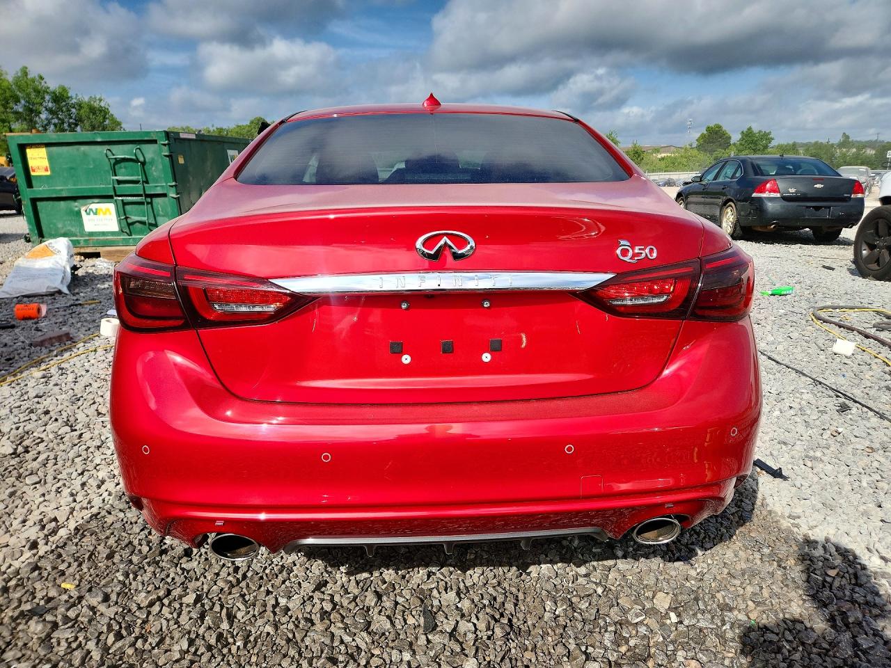 INFINITI Q50 Luxe