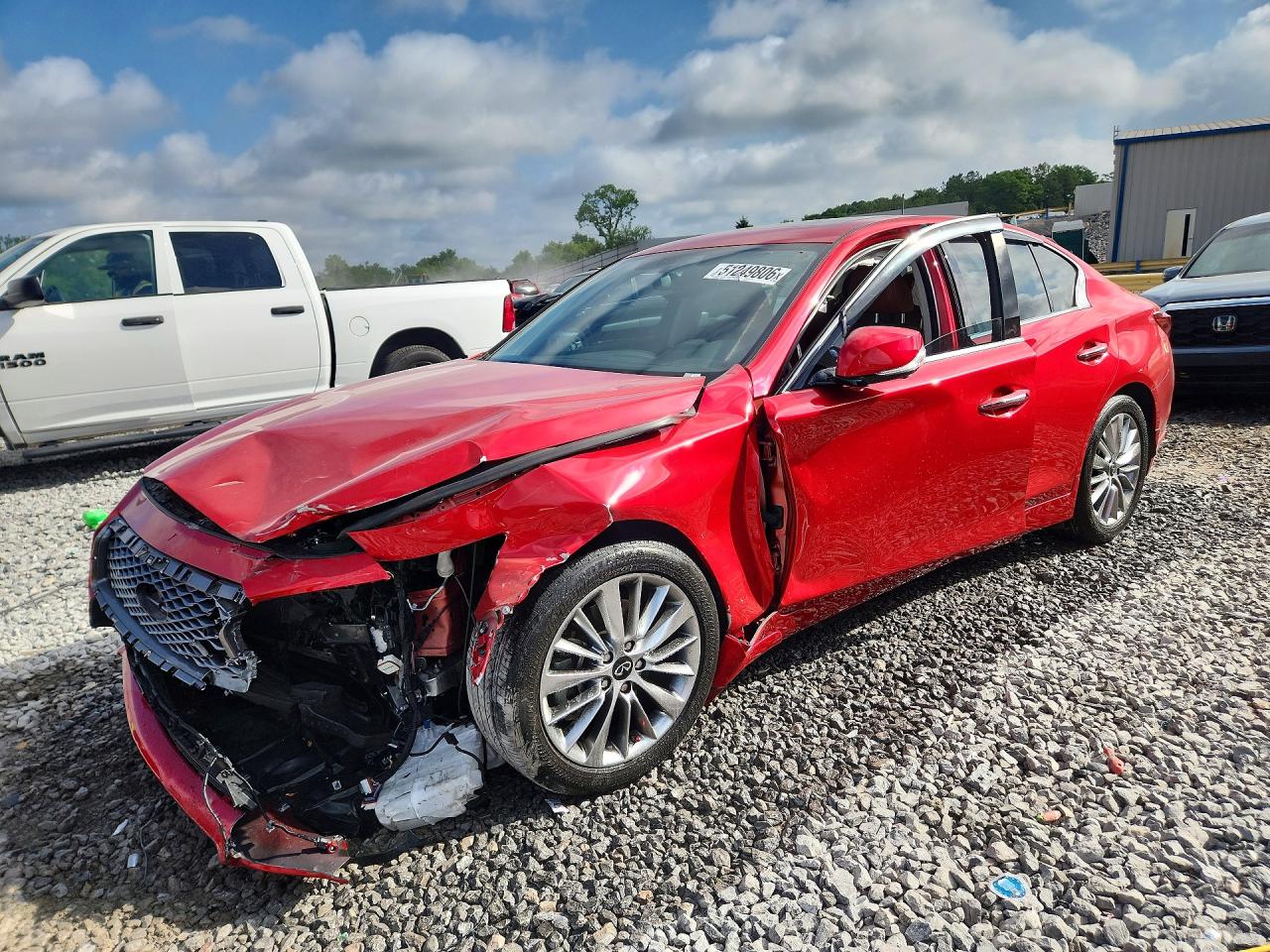 Salvage INFINITI Q50 Image
