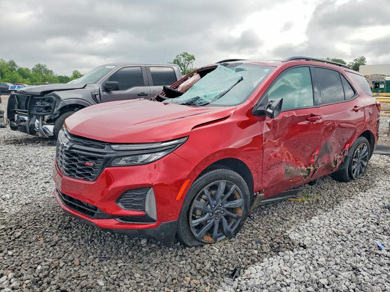 Salvage Chevrolet Equinox Image