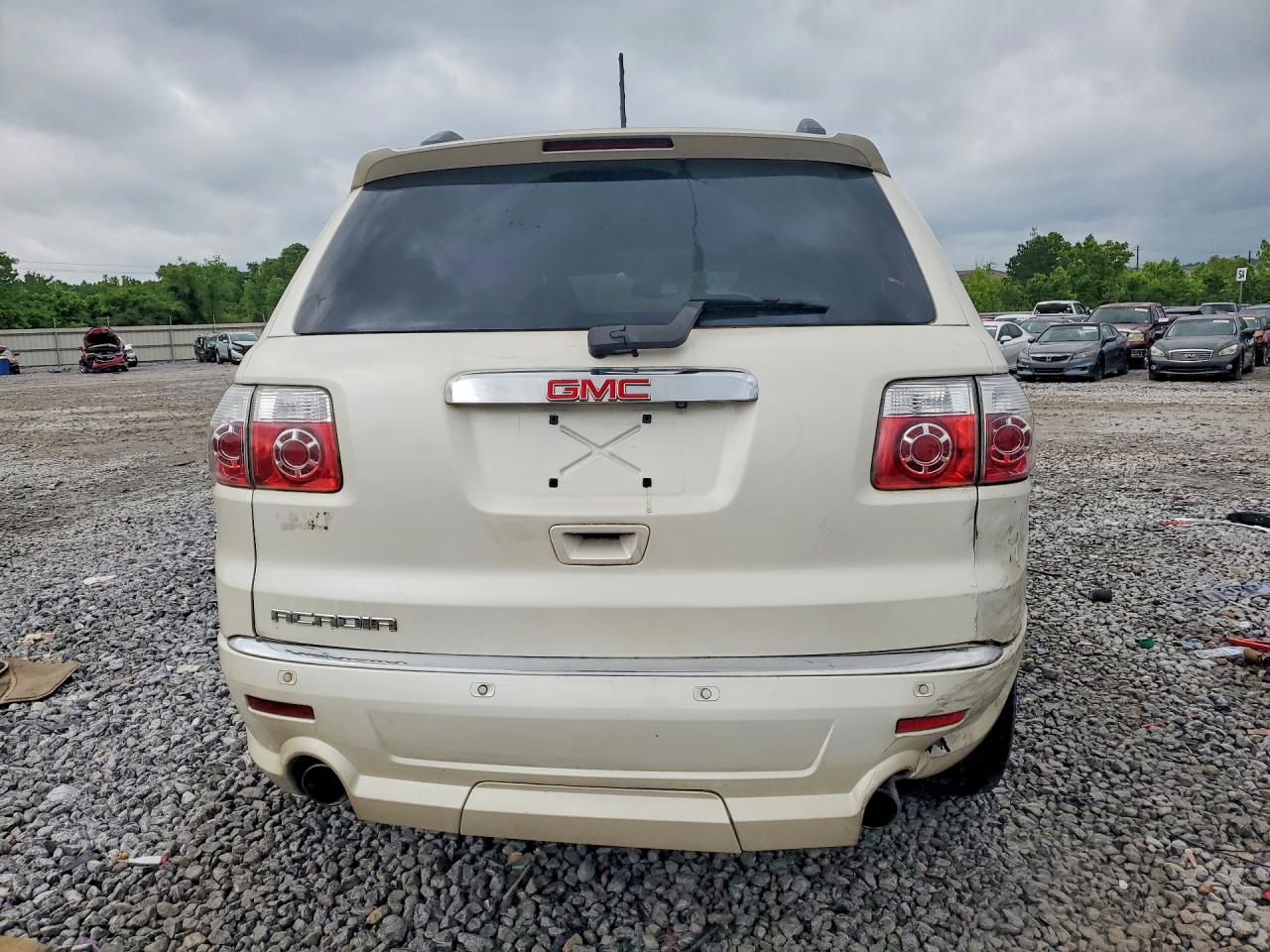 GMC Acadia Denali