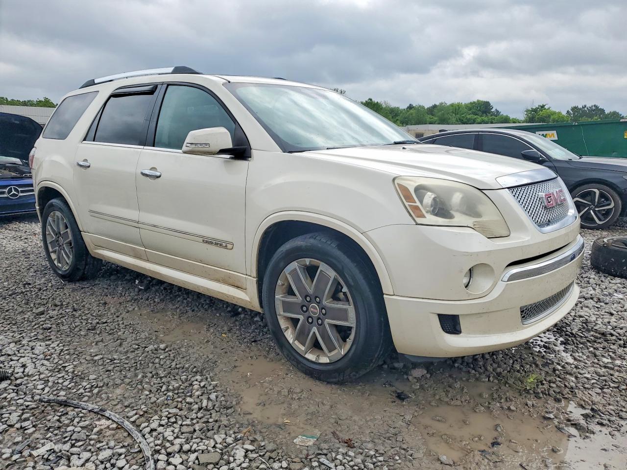 GMC Acadia Denali