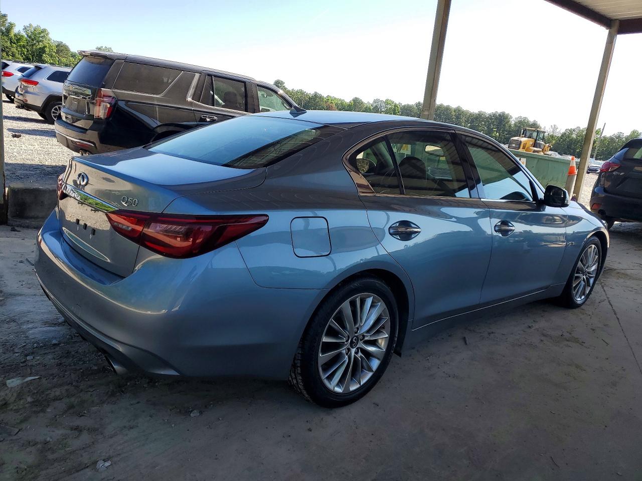 INFINITI Q50 3.0t Luxe