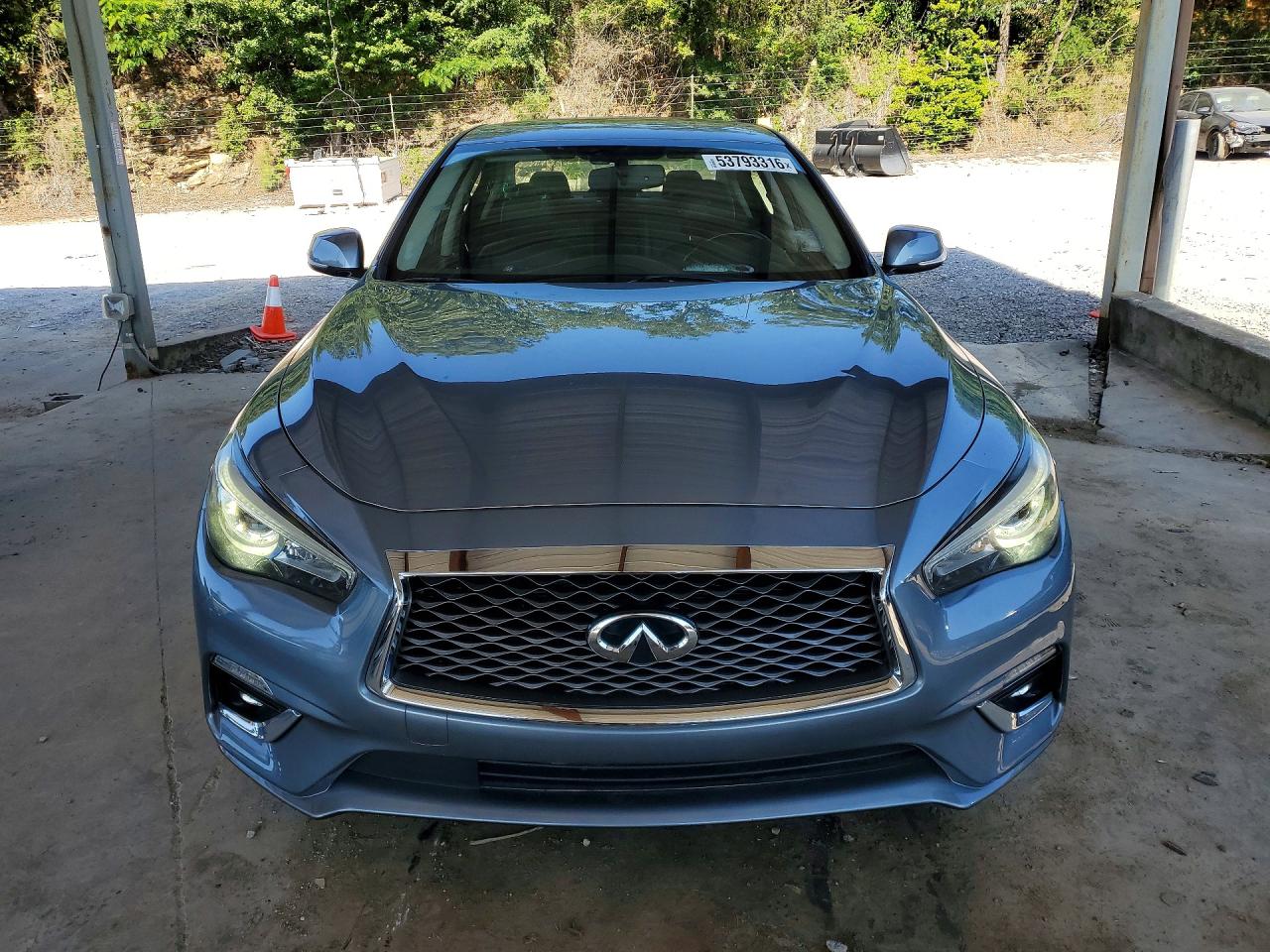 INFINITI Q50 3.0t Luxe
