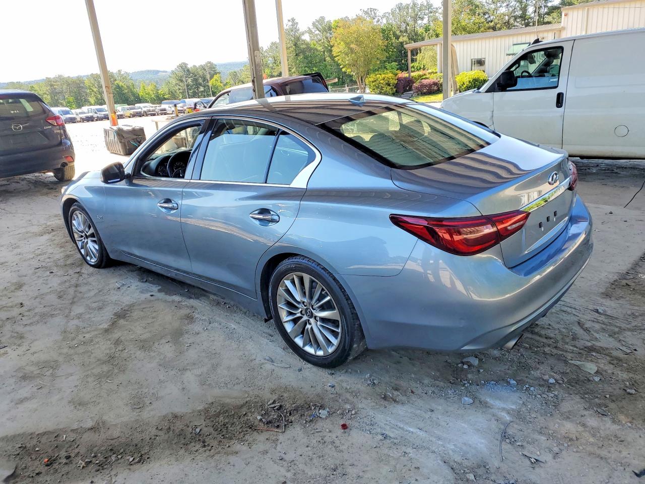 INFINITI Q50 3.0t Luxe