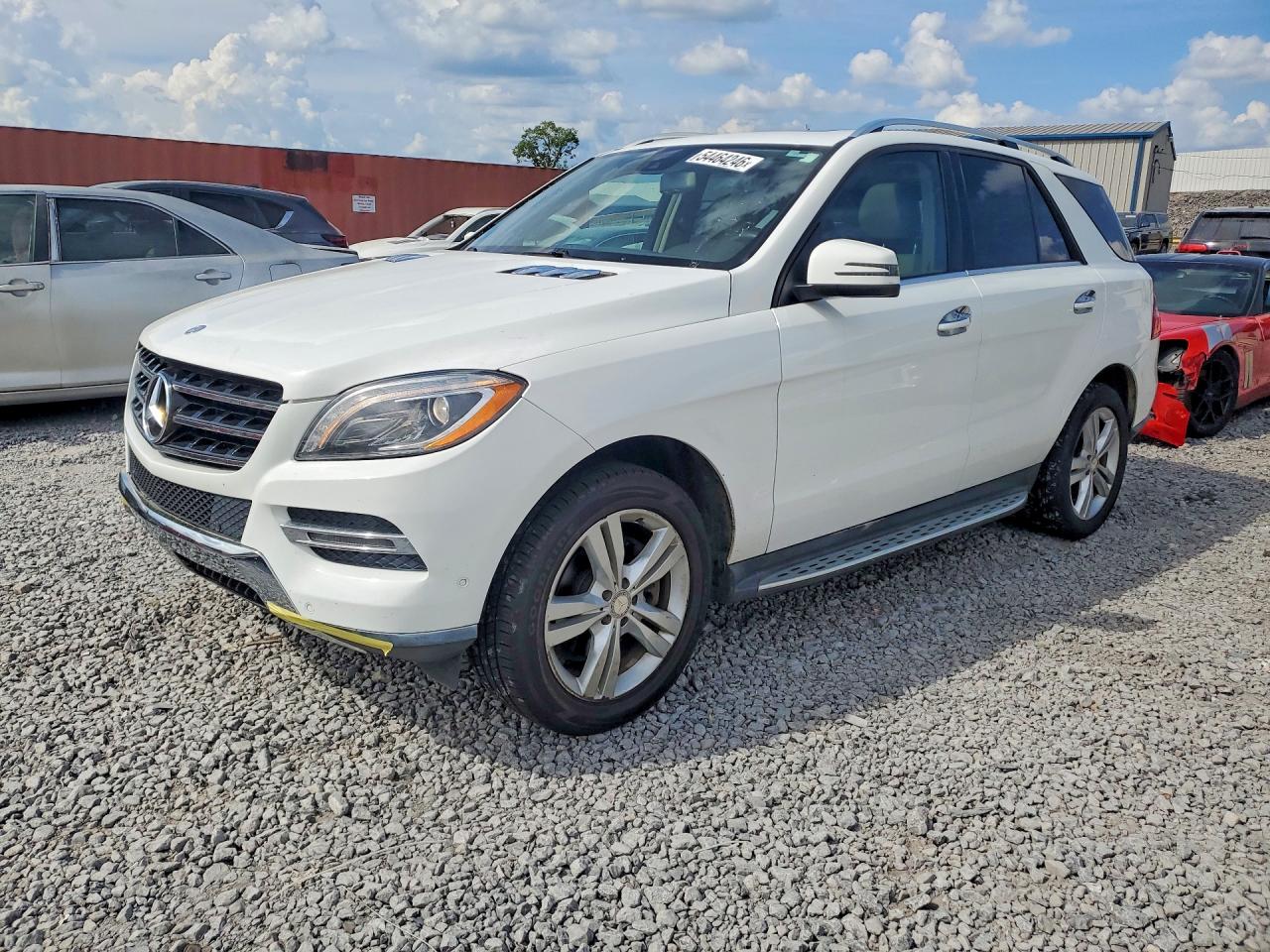 Salvage Mercedes-Benz M-Class Image