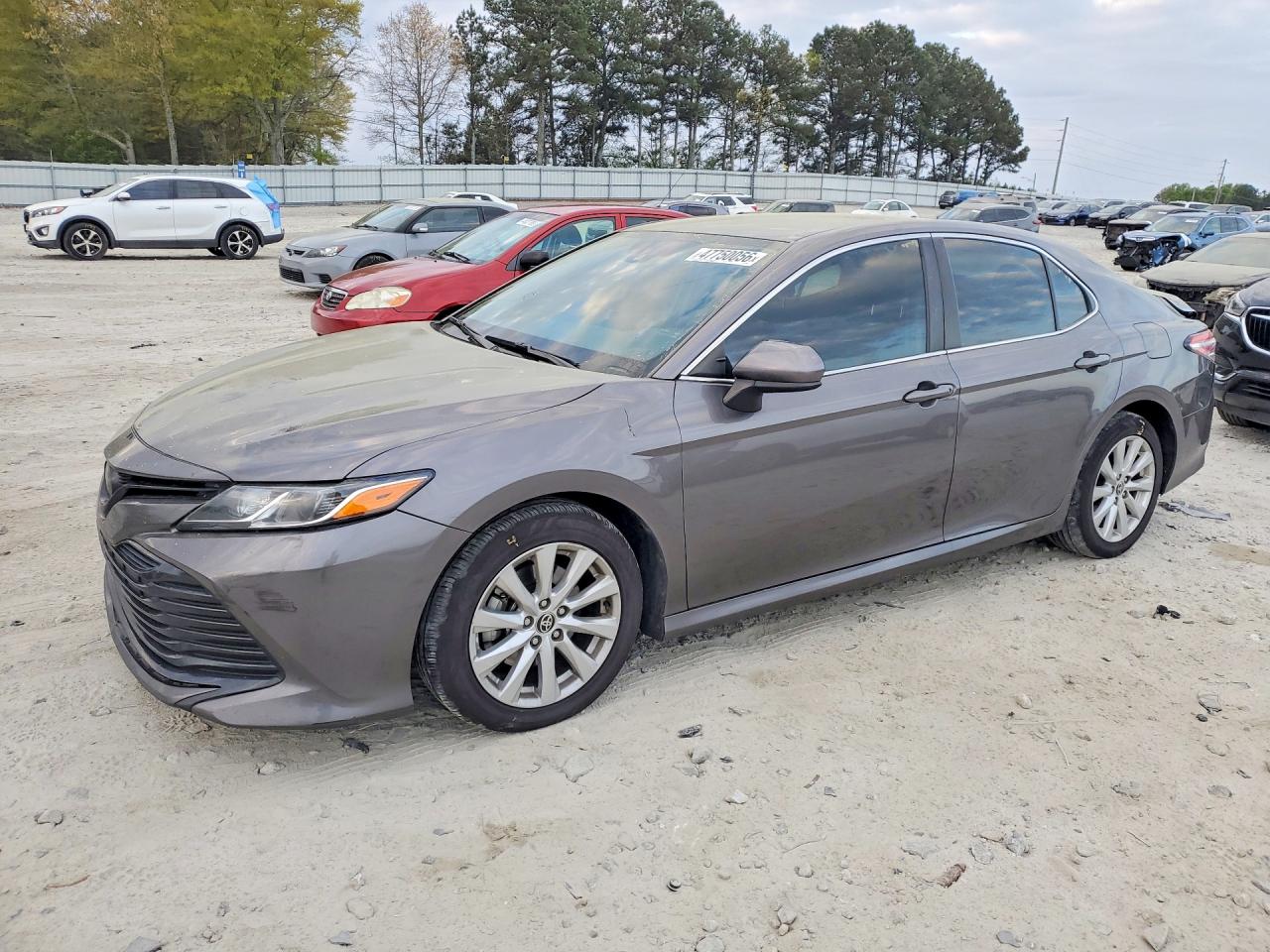 Salvage Toyota Camry Image
