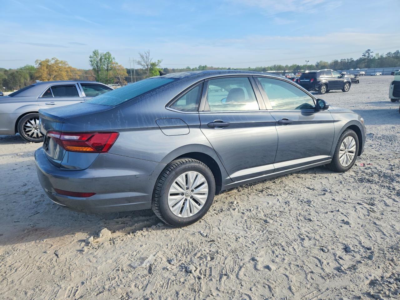 Volkswagen Jetta S