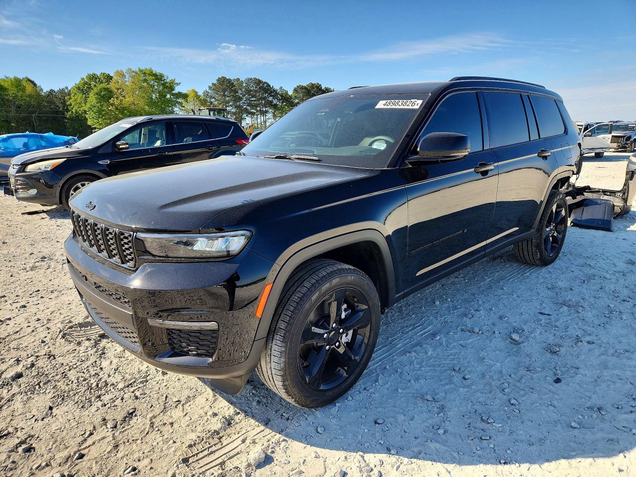 Salvage Jeep Grand Cherokee Image